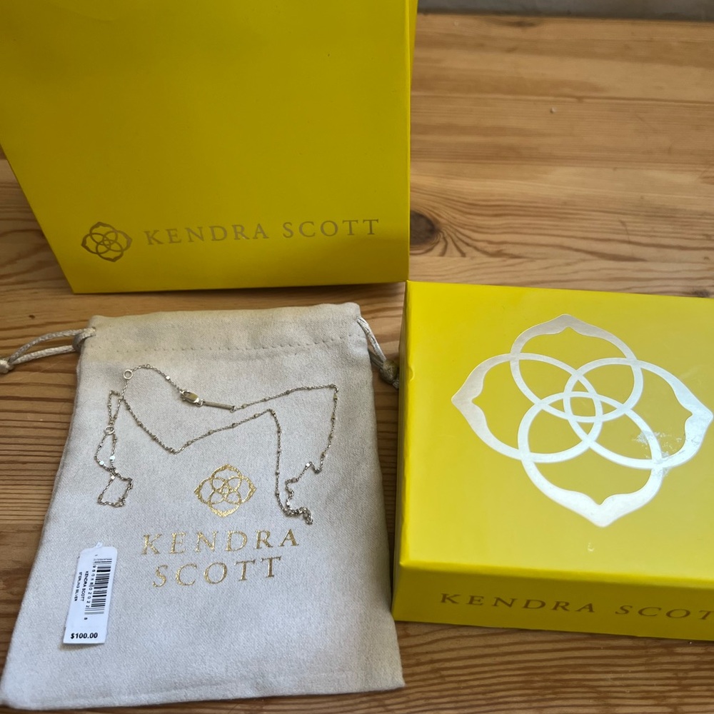 Kendra Scott Silver Necklace